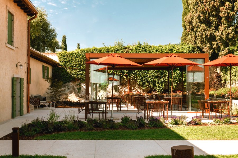 Riviera Restaurant