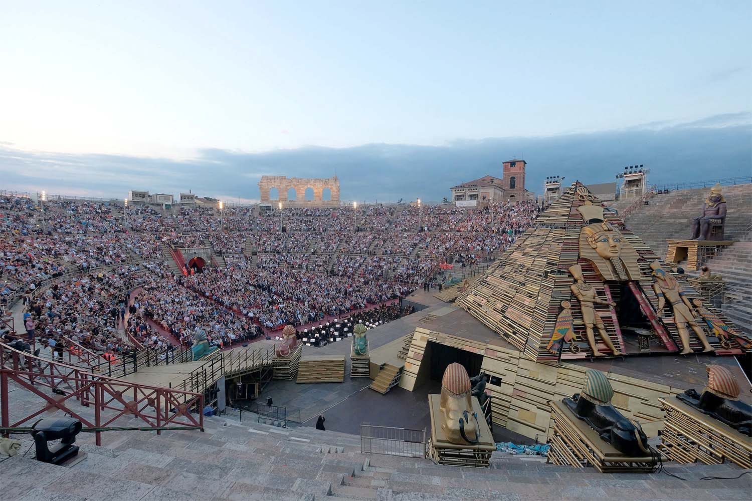 Opernfestspiele in Verona Spielplan Juni 2025